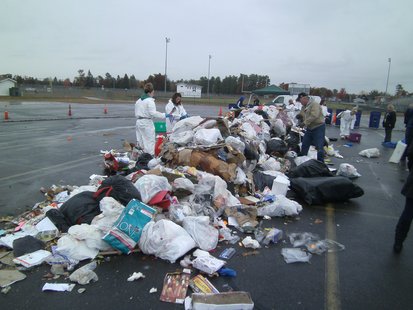 6020 pounds of Mosinee trash, or about 1/4 of one truckload, used 10/9/12 to sort and show how many recyclable items are not being recycled... and ending up in the landfill where they don't belong. 6020 pounds of Mosinee trash, or about 1/4 of one truckload, used 10/9/12 to sort and show how many recyclable items are not being recycled... and ending up in the landfill where they don't belong.