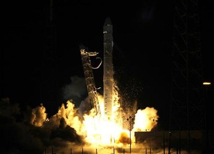 The SpaceX Falcon 9 rocket lifts off from Space Launch Complex 40 at the Cape Canaveral Air Force Station in Cape Canaveral, Florida October The SpaceX Falcon 9 rocket lifts off from Space Launch Complex 40 at the Cape Canaveral Air Force Station in Cape Canaveral, Florida October