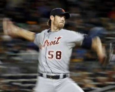 A YEAR AND A SERIES LATER, THE SCENE REMAINS THE SAME: Detroit Tigers starting pitcher Doug Fister works against the New York Yankees in the fourth inning of Game 1 of their MLB American League Division Series baseball playoffs at Yankee Stadium in New York, October 1, 2011. Fister is slated to start Game 1 of the MLB American League Championship Series at Yankees Stadium in New York, October 13, 2012. REUTERS/Mike Segar A YEAR AND A SERIES LATER, THE SCENE REMAINS THE SAME: Detroit Tigers starting pitcher Doug Fister works against the New York Yankees in the fourth inning of Game 1 of their MLB American League Division Series baseball playoffs at Yankee Stadium in New York, October 1, 2011. Fister is slated to start Game 1 of the MLB American League Championship Series at Yankees Stadium in New York, October 13, 2012. REUTERS/Mike Segar