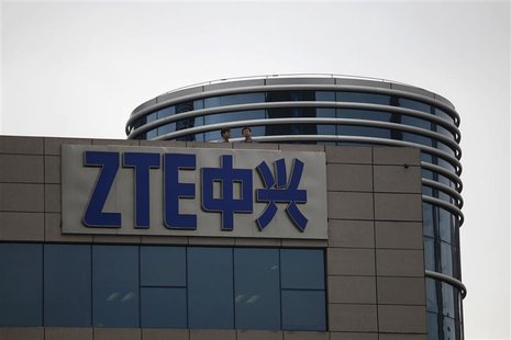 Employees of ZTE chat on the roof of its headquarters in Shenzhen, Guangdong province, April 17, 2012. REUTERS/Tyrone Siu Employees of ZTE chat on the roof of its headquarters in Shenzhen, Guangdong province, April 17, 2012. REUTERS/Tyrone Siu