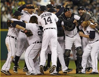 The Detroit Tigers celebrate winning Game 4 against the New York Yankees in their MLB ALCS baseball playoff series in Detroit, Michigan, October 18, 2012.
REUTERS/Jessica Rinaldi
The Detroit Tigers celebrate winning Game 4 against the New York Yankees in their MLB ALCS baseball playoff series in Detroit, Michigan, October 18, 2012.
REUTERS/Jessica Rinaldi