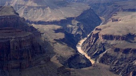 Overall view from the south Rim of the Grand Canyon and the Colorado river near Tusayan, Arizona August 10, 2012. REUTERS/Charles Platiau Overall view from the south Rim of the Grand Canyon and the Colorado river near Tusayan, Arizona August 10, 2012. REUTERS/Charles Platiau