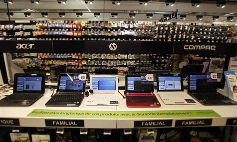 Laptop computers are displayed for sale at a supermarket in Nice August 23, 2012. REUTERS/Eric Gaillard Laptop computers are displayed for sale at a supermarket in Nice August 23, 2012. REUTERS/Eric Gaillard