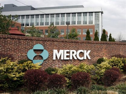 A general view shows the Merck facility in Rahway, New Jersey November 28, 2005. REUTERS/Jeff Zelevansky A general view shows the Merck facility in Rahway, New Jersey November 28, 2005. REUTERS/Jeff Zelevansky