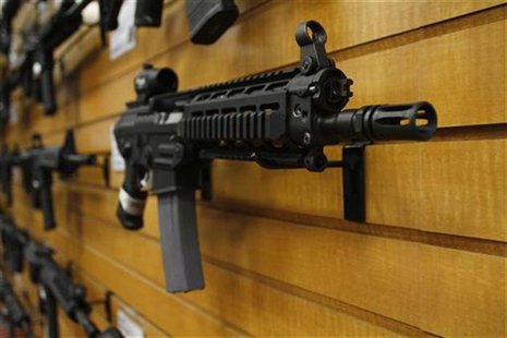 An automatic weapon is displayed on a wall at the Scottsdale Gun Club in Scottsdale, Arizona December 10, 2011. REUTERS/Joshua Lott An automatic weapon is displayed on a wall at the Scottsdale Gun Club in Scottsdale, Arizona December 10, 2011. REUTERS/Joshua Lott