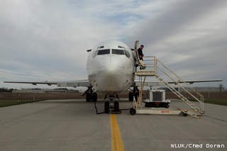 A Boeing 727 airplane donated to Fox Valley Technical College by FedEx is seen at Outagamie County Regional Airport, Oct. 30, 2012. (courtesy of FOX 11). A Boeing 727 airplane donated to Fox Valley Technical College by FedEx is seen at Outagamie County Regional Airport, Oct. 30, 2012. (courtesy of FOX 11).