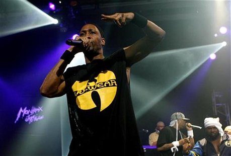 RZA of rap band Wu-Tang Clan performs at the Montreux Jazz Festival July 18, 2007. REUTERS/Denis Balibouse RZA of rap band Wu-Tang Clan performs at the Montreux Jazz Festival July 18, 2007. REUTERS/Denis Balibouse