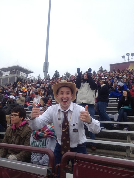 Bronco fans are braving the cold in Mt. Pleasant! WMU @ CMU 11/3/12