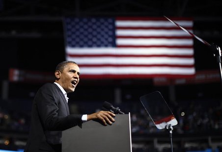 U.S. President Barack Obama speaks at an election campaign rally in Columbus, Ohio, November 5, 2012, on the eve of the U.S. presidential el U.S. President Barack Obama speaks at an election campaign rally in Columbus, Ohio, November 5, 2012, on the eve of the U.S. presidential el