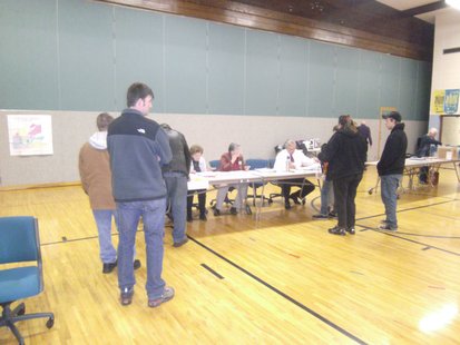 Voting in Stevens Point 11/6/12 Voting in Stevens Point 11/6/12