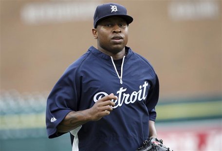 Detroit Tigers' Delmon Young comes in from the outfield during batting practice before their MLB baseball game against the Chicago White Sox Detroit Tigers' Delmon Young comes in from the outfield during batting practice before their MLB baseball game against the Chicago White Sox