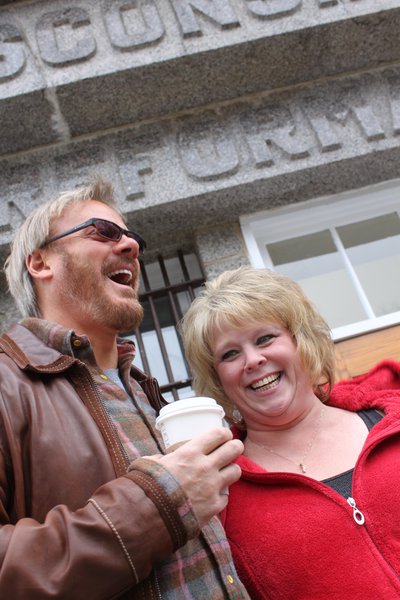 Judy took Y100 to work on her radio and won a visit from Phil Vassar, Bear, Charli, and Abby at the Green Bay Correctional Institution Business Office. She'll also be going to see Phil at the Meyer Theatre with Y100.