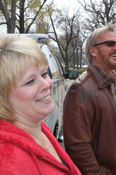 Judy took Y100 to work on her radio and won a visit from Phil Vassar, Bear, Charli, and Abby at the Green Bay Correctional Institution Business Office. She'll also be going to see Phil at the Meyer Theatre with Y100.