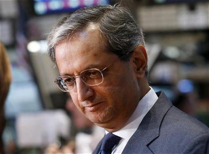 Citigroup's CEO Vikram Pandit gives an interview on the floor of the New York Stock Exchange June 18, 2012. REUTERS/Brendan McDermid Citigroup's CEO Vikram Pandit gives an interview on the floor of the New York Stock Exchange June 18, 2012. REUTERS/Brendan McDermid