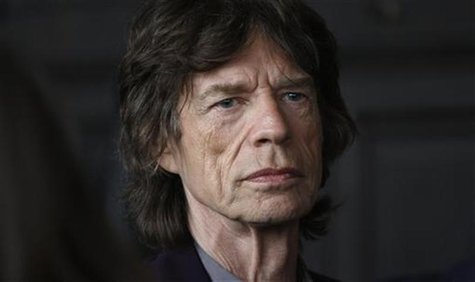 Musician Mick Jagger is seen before the L'Wren Scott Fall/Winter 2012 collection during New York Fashion Week February 16, 2012. REUTERS/Car Musician Mick Jagger is seen before the L'Wren Scott Fall/Winter 2012 collection during New York Fashion Week February 16, 2012. REUTERS/Car