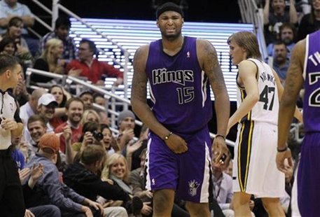 Sacramento Kings forward DeMarcus Cousins (15) holds his groin after getting hit by a ball during the second half of their NBA basketball ga Sacramento Kings forward DeMarcus Cousins (15) holds his groin after getting hit by a ball during the second half of their NBA basketball ga