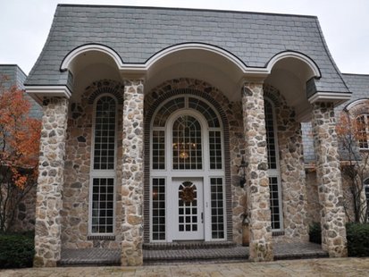 Real estate agents say Sur la Baie is the largest single-family home in Wisconsin. (courtesy of FOX 11). Real estate agents say Sur la Baie is the largest single-family home in Wisconsin. (courtesy of FOX 11).