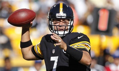 Pittsburgh Steelers quarterback Ben Roethlisberger passes against the New York Jets in the first quarter of their NFL football game in Pitts Pittsburgh Steelers quarterback Ben Roethlisberger passes against the New York Jets in the first quarter of their NFL football game in Pitts