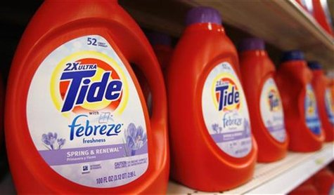 Tide detergent, a Procter & Gamble product, is displayed on a shelf in a store in Alexandria, May 28, 2009. REUTERS/Molly Riley Tide detergent, a Procter & Gamble product, is displayed on a shelf in a store in Alexandria, May 28, 2009. REUTERS/Molly Riley