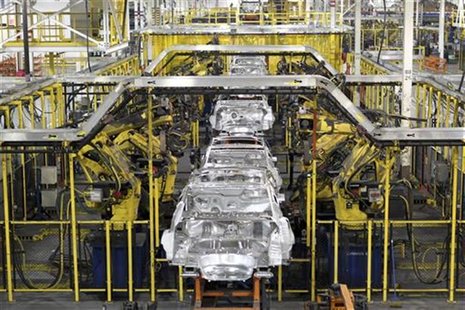 Chevrolet Cruze chassis move along the assembly line at the General Motors Cruze assembly plant in Lordstown, Ohio July 22, 2011. REUTERS/Aa Chevrolet Cruze chassis move along the assembly line at the General Motors Cruze assembly plant in Lordstown, Ohio July 22, 2011. REUTERS/Aa