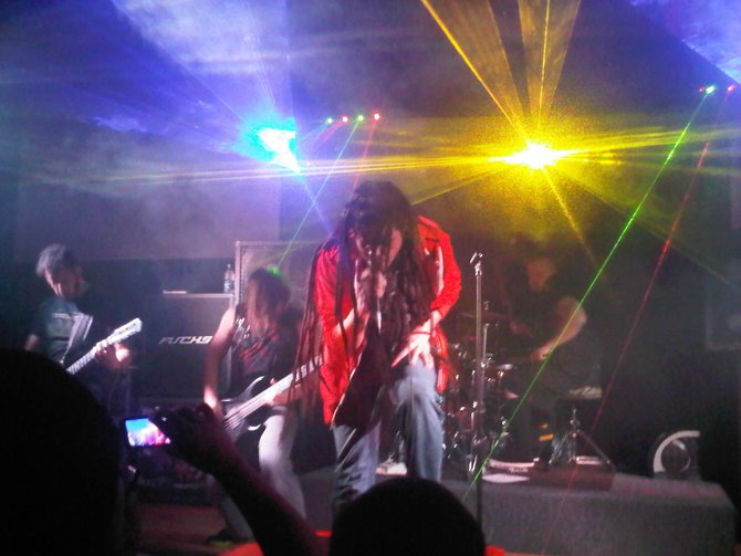 Here's another awesome pic sent in from Mic Wendorf of Weston