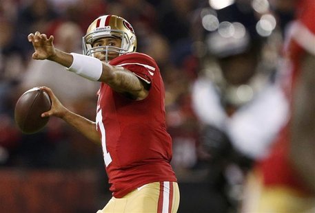 San Francisco 49ers quarterback Colin Kaepernick (7) looks to pass against the Chicago Bears during the first quarter of their NFL football San Francisco 49ers quarterback Colin Kaepernick (7) looks to pass against the Chicago Bears during the first quarter of their NFL football