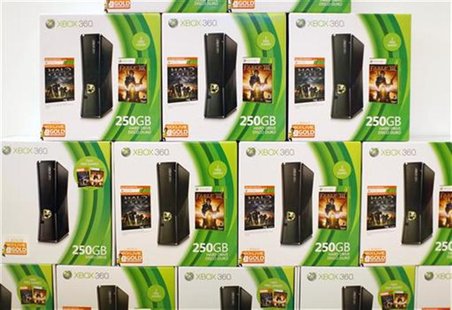 Microsoft Xbox 360 gaming console units are shown for sale at a Microsoft retail store in San Diego January 18, 2012. REUTERS/Mike Blake Microsoft Xbox 360 gaming console units are shown for sale at a Microsoft retail store in San Diego January 18, 2012. REUTERS/Mike Blake