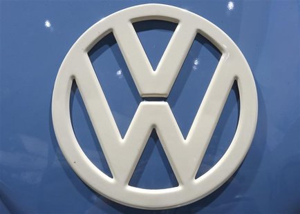 Logo of German carmaker Volkswagen, is pictured at the IAA truck show in Hanover, September 18, 2012. REUTERS/Fabian Bimmer Logo of German carmaker Volkswagen, is pictured at the IAA truck show in Hanover, September 18, 2012. REUTERS/Fabian Bimmer