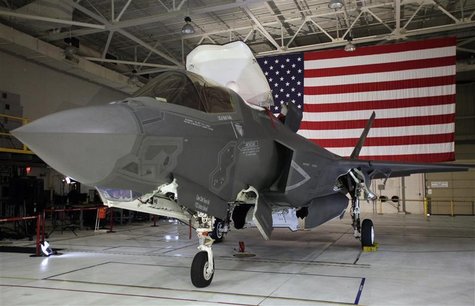 A F-35 Lightning II Joint Strike Fighter is seen at the Naval Air Station (NAS) Patuxent River, Maryland January 20, 2012. REUTERS/Yuri Grip A F-35 Lightning II Joint Strike Fighter is seen at the Naval Air Station (NAS) Patuxent River, Maryland January 20, 2012. REUTERS/Yuri Grip