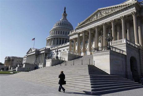 The U.S. Capitol Dome is seen behind the entrance to the U.S. Senate (R) on Capitol Hill in Washington, November 9, 2012. REUTERS/Larry Down The U.S. Capitol Dome is seen behind the entrance to the U.S. Senate (R) on Capitol Hill in Washington, November 9, 2012. REUTERS/Larry Down