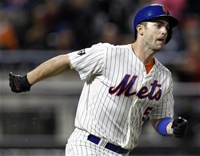 New York Mets David Wright runs up the first baseline after hitting a solo home run against the Pittsburgh Pirates during the first inning o New York Mets David Wright runs up the first baseline after hitting a solo home run against the Pittsburgh Pirates during the first inning o
