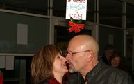 Y100 Mistletoe Cam @ Martina McBride's Joy of Christmas 6