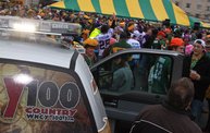 Y100 Tailgate Party at Brett Favre's Steakhouse :: Packers vs. Vikings 4