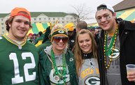 Y100 Tailgate Party at Brett Favre's Steakhouse :: Packers vs. Vikings 2