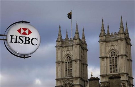 A branch of HSBC bank is seen near Westminster Abbey, in central London March 6, 2011. REUTERS/Stefan Wermuth A branch of HSBC bank is seen near Westminster Abbey, in central London March 6, 2011. REUTERS/Stefan Wermuth