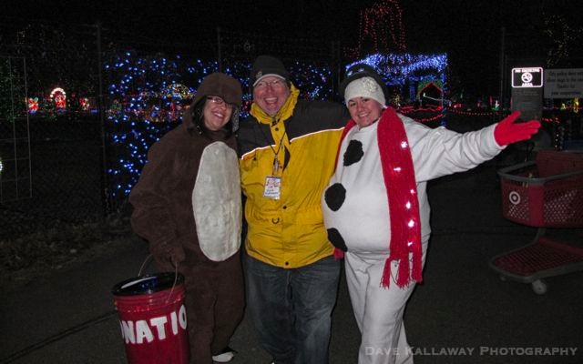 Dave Kallaway hangin' with Reindeer and Frosty..who were taking donations as people came to enjoy Winter Wonderland!
