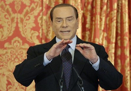 Italy's former Prime Minister Silvio Berlusconi speaks during a news conference at Villa Gernetto in Gerno near Milan October 27, 2012. REUT Italy's former Prime Minister Silvio Berlusconi speaks during a news conference at Villa Gernetto in Gerno near Milan October 27, 2012. REUT