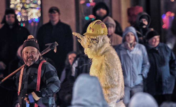 The Abominable Snowman wavin' to his fans!!