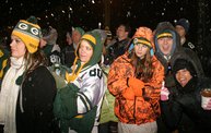 Lambeau Field Flash Mob @ The Packers' Tundra Tailgate Zone with WIXX 1