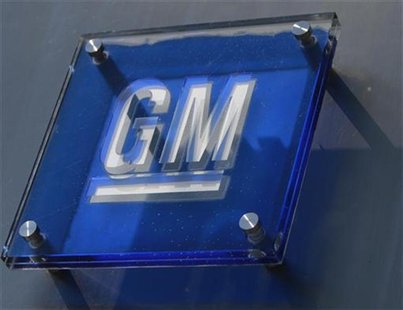 The General Motors logo is seen outside its headquarters at the Renaissance Center in Detroit, Michigan August 25, 2009. REUTERS/Jeff Kowals The General Motors logo is seen outside its headquarters at the Renaissance Center in Detroit, Michigan August 25, 2009. REUTERS/Jeff Kowals