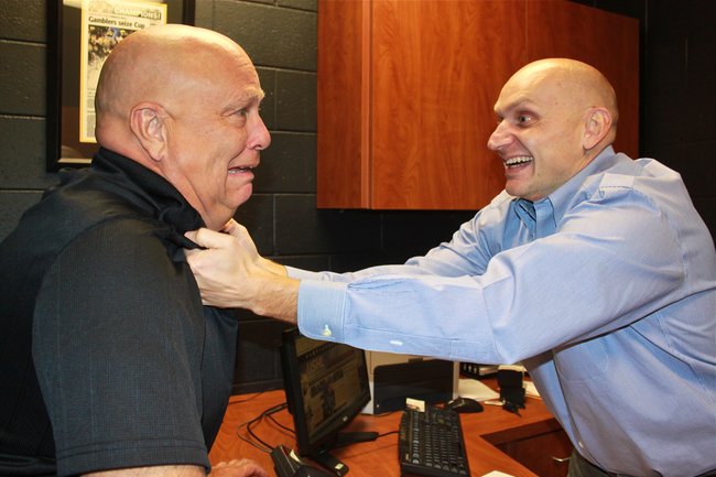 Gambler's Coach Lalonde gets chippy with Bear
