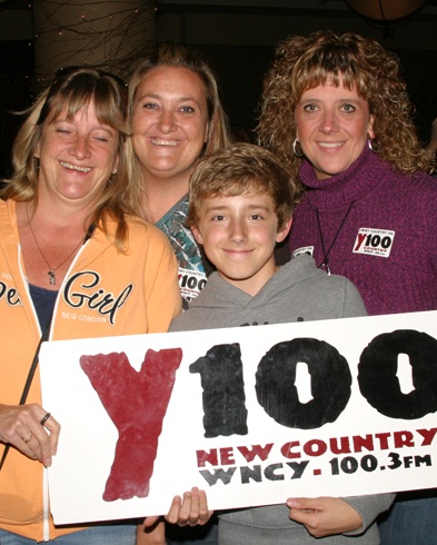 Y100 pre-concert party