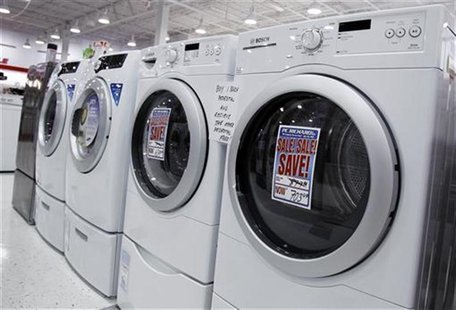 Washers and dryers are seen on display at a store in New York July 28, 2010. REUTERS/Shannon Stapleton Washers and dryers are seen on display at a store in New York July 28, 2010. REUTERS/Shannon Stapleton
