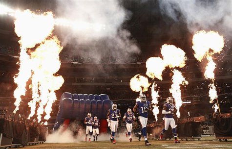 The Buffalo Bills take the field before their NFL football game against the Seattle Seahawks in Toronto, December 16, 2012. REUTERS/Mark Bli The Buffalo Bills take the field before their NFL football game against the Seattle Seahawks in Toronto, December 16, 2012. REUTERS/Mark Bli