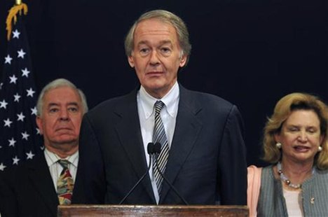 Representative Edward J. Markey speaks (C) during a visit by him and his colleagues discussing bilateral relationships between Egypt and the Representative Edward J. Markey speaks (C) during a visit by him and his colleagues discussing bilateral relationships between Egypt and the