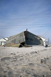 A destroyed ocean-front home is seen in the Ortley Beach area of Toms River, NJ, November 29, 2012. REUTERS/Andrew Burton A destroyed ocean-front home is seen in the Ortley Beach area of Toms River, NJ, November 29, 2012. REUTERS/Andrew Burton