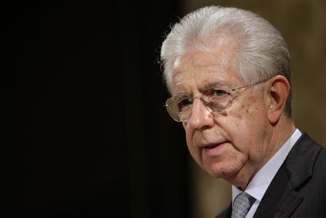 Italy's outgoing Prime Minister Mario Monti talks during a news conference in Rome December 28, 2012. REUTERS/Tony Gentile Italy's outgoing Prime Minister Mario Monti talks during a news conference in Rome December 28, 2012. REUTERS/Tony Gentile