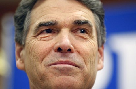 Texas Governor Rick Perry announces he is dropping his run for the Republican U.S. presidential nomination during a news conference in Charl Texas Governor Rick Perry announces he is dropping his run for the Republican U.S. presidential nomination during a news conference in Charl