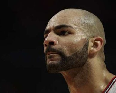 Chicago Bulls forward Carlos Boozer REUTERS/John Gress Chicago Bulls forward Carlos Boozer REUTERS/John Gress