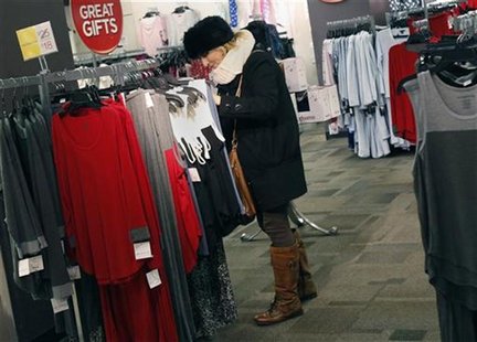 A woman shops for jeans at a J.C. Penney store in New York November 27, 2012. REUTERS/Shannon Stapleton A woman shops for jeans at a J.C. Penney store in New York November 27, 2012. REUTERS/Shannon Stapleton